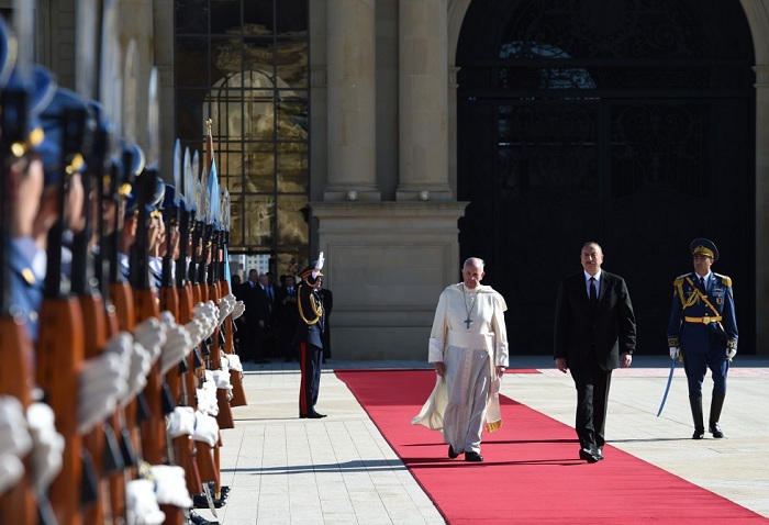 Papst Franziskus: In Aserbaidschan wird die Religionsfreiheit gewährleistet